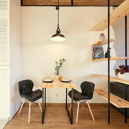 Be Happy Apartment Lviv Buitenkant foto