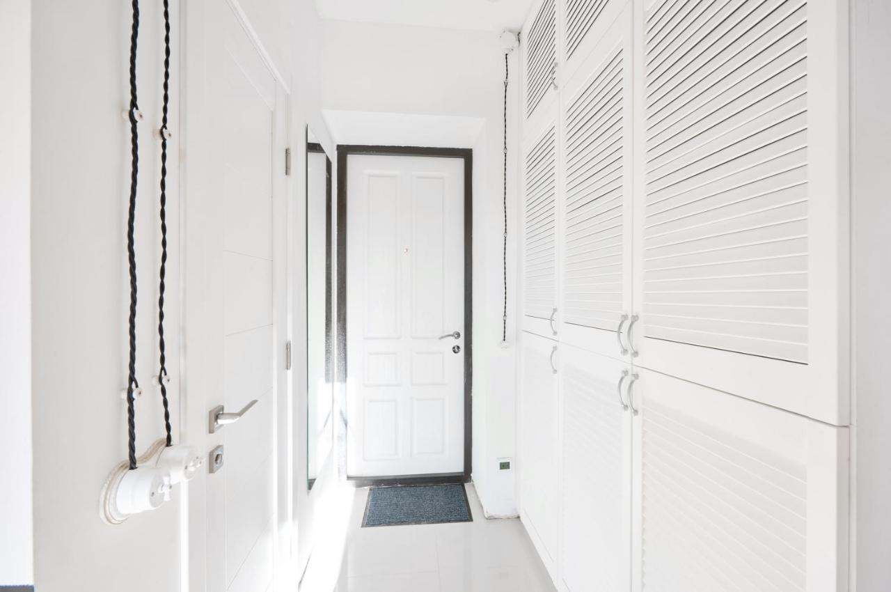 Be Happy Apartment Lviv Buitenkant foto